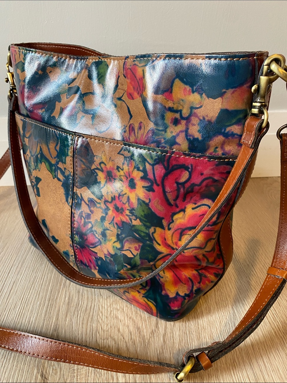 Patricia Nash Floral Leather Crossbody Bucket Bag Multicolor Italian Inspiredh